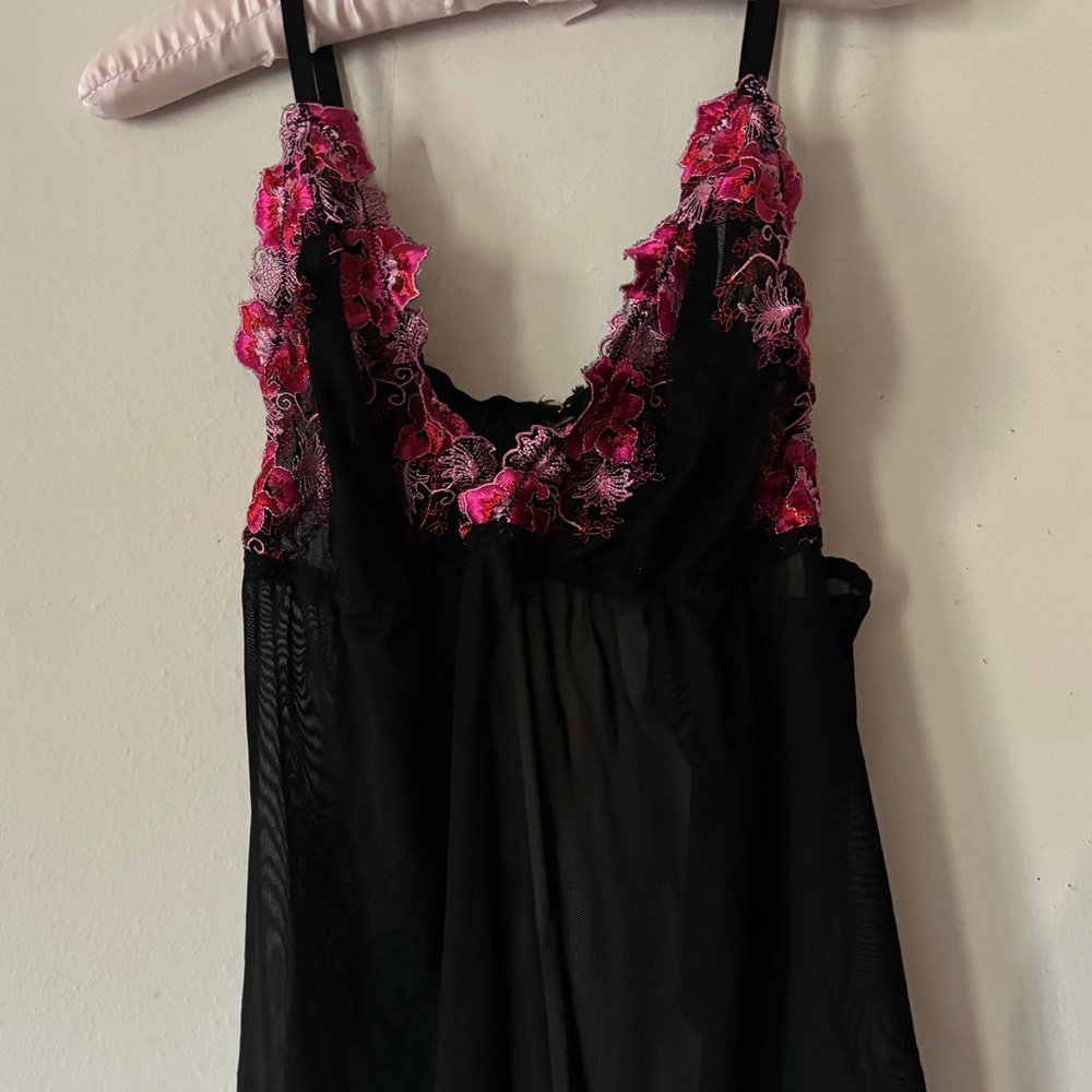 Elegant Black and Pink Lace Nightgown
